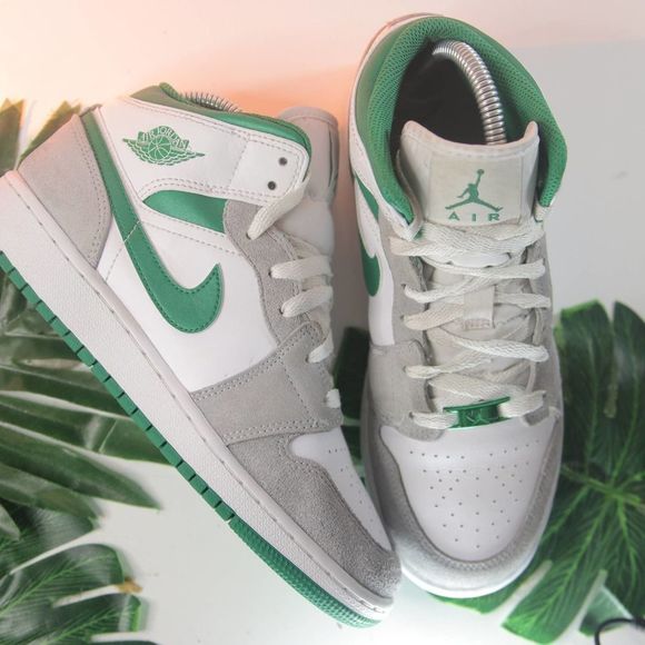 Jordan Shoes - Jordan 1 Mid Grey White Green Shoes size 8.5mens/10womens 001377